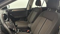 Volkswagen T-Roc 1.0 TSI 110ch Lounge — photo 12