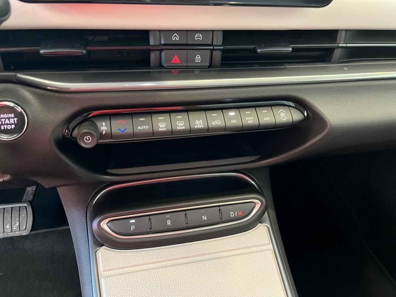 Fiat 600 1.2 hybrid turbo 110ch la prima edct6 — photo 17