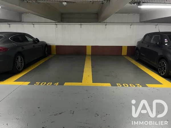 Parking 22 m²