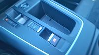 Citroen C5 Aircross Hybrid rechargeable 225ch Shine Pack ë-EAT8 — photo 23