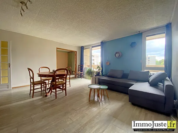 Appartement T4 avec balcon, cave et parking