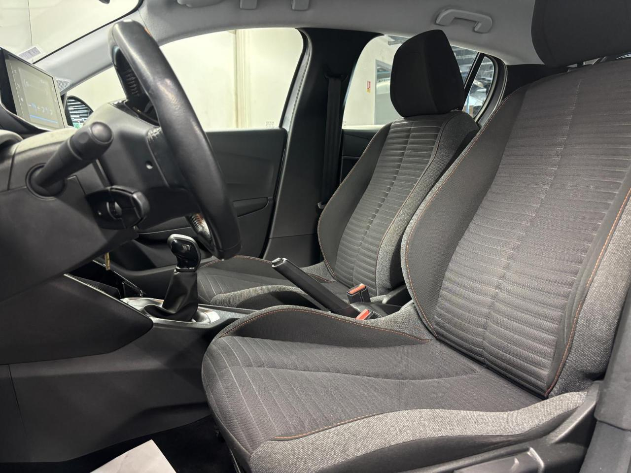 Peugeot 208 business puretech 75 s&s bvm5 active business — photo 10