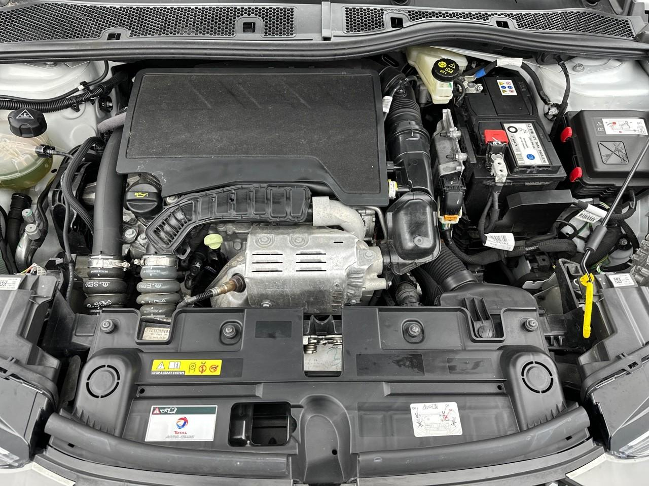 Ds Ds 3 crossback puretech 130 eat8 rivoli — photo 15