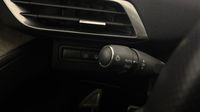 Peugeot 3008 HYBRID 225ch GT Pack e-EAT8 — photo 23