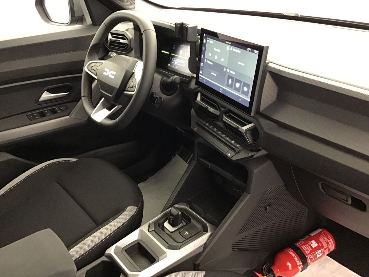 Dacia Duster — photo 8