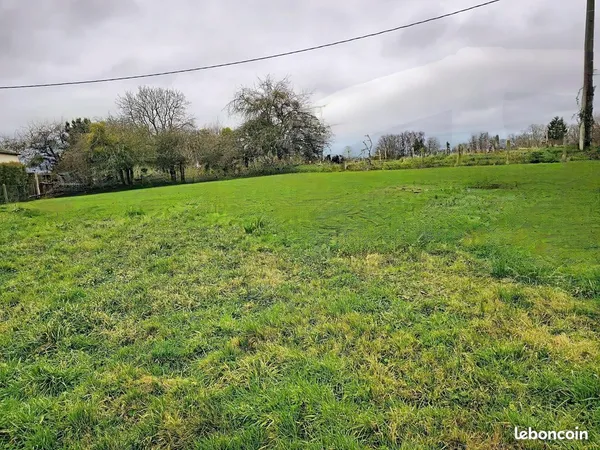 Terrain 1408 m² ROUTOT