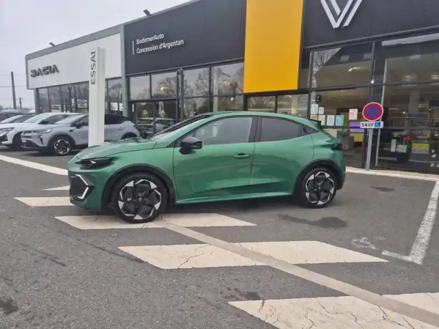 Renault Clio e-tech full hybrid 160 ch