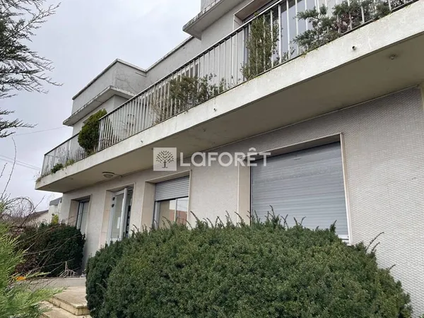 Immeuble 315 m²