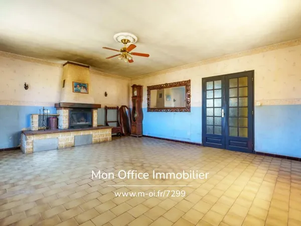 Vends maison - 110 m² - 4 pièces, 3 chambres - Aubagne 13400