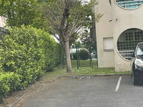 Loue place de parking