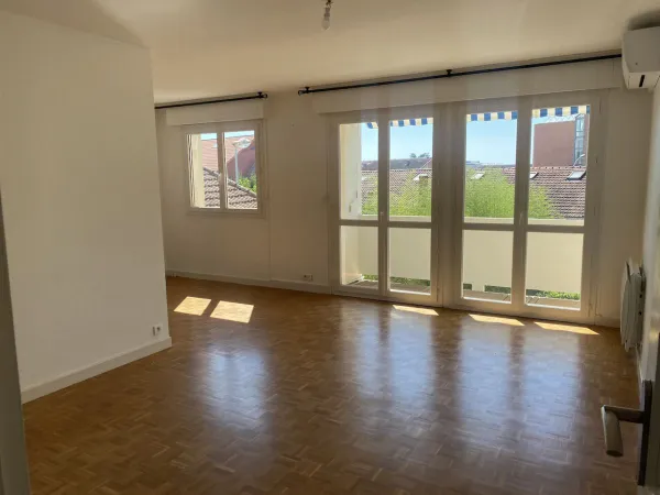 Appartement 3 pièces 82 m²