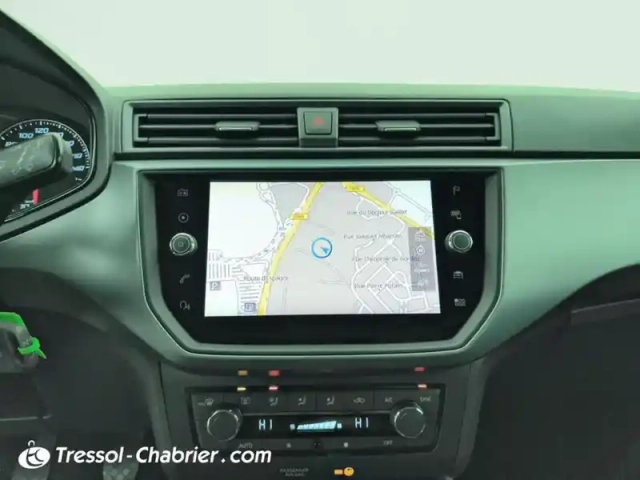 Seat Arona 1.0 ecotsi 95 ch start/stop bvm5 urban sport line — photo 22