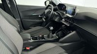 Peugeot 2008 1.5 BlueHDi 110ch S&S Allure Pack — photo 15
