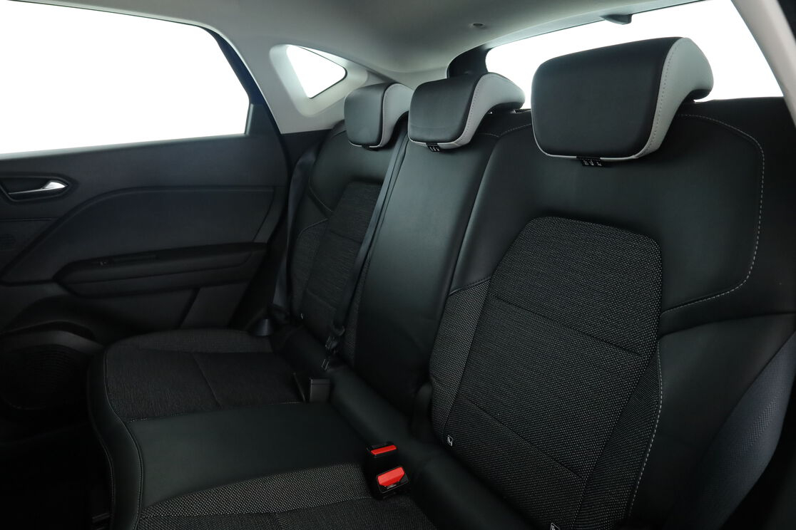 Renault Captur 1.6 E-Tech Plug-in Intens — photo 13