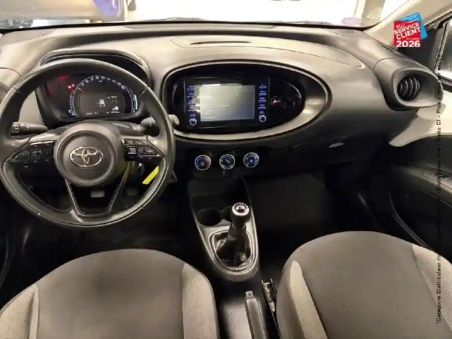 Toyota Aygo x 1.0 vvt-i 72ch dynamic my23 — photo 15