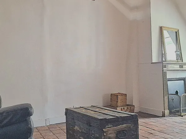 DE GAULLE RECOUVRANCE Appartement duplex meublé de charme dans Hôtel Particulier 47 m² (69 m² au sol