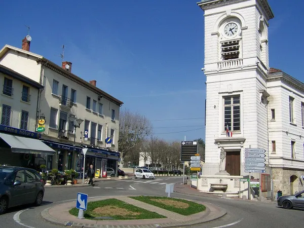 local d'activité plein centre de Meximieux loué, 32 m2