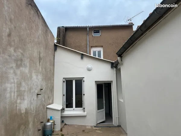 Maison de ville de charme 95 m² T4 - Saint-Florent-le-Vieil