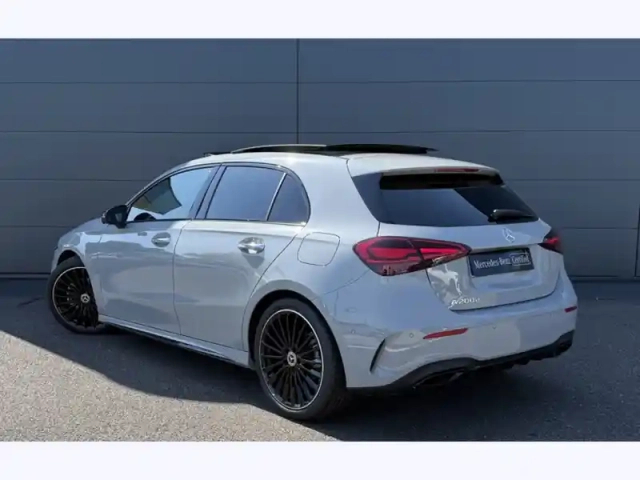 Mercedes Classe A 200 d amg exclusive design — photo 3