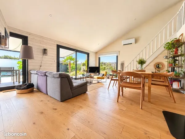 Maison 6 pièces 151 m²