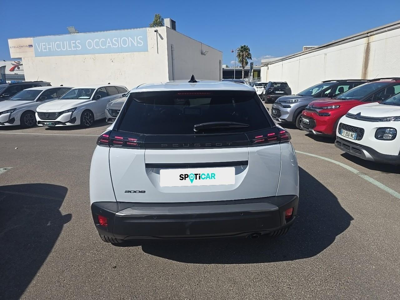 Peugeot 2008 100 s&s bvm6 business — photo 5