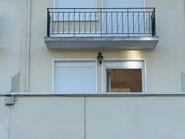 Maison entièrement rénovée - 3 chambres - jardin - espace professionnel 17 m² - DPE D
