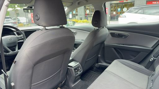 Seat Leon 1.0 TSI 115  - Style Business – 2020 – 144589 km – Essence – Boîte Manuelle — photo 26