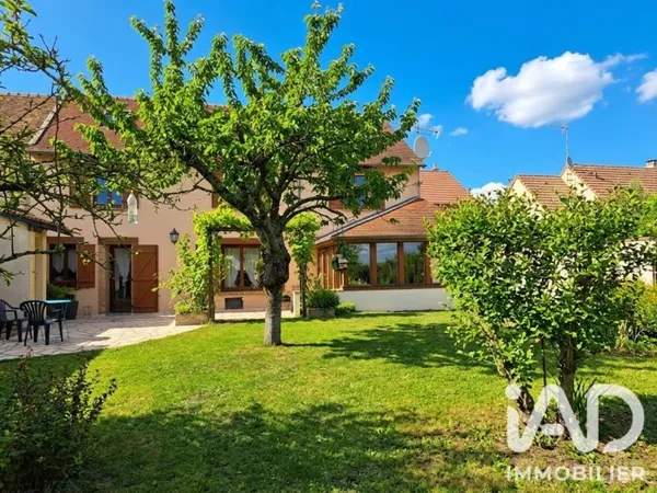 Maison 6 pièces 157 m²