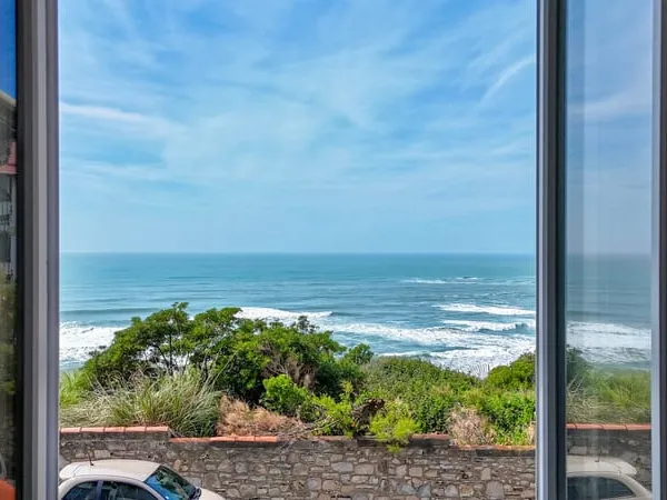 CHALET BIARROT AVEC APERÇUE OCÉAN - BIARRITZ BEAURIVAGE