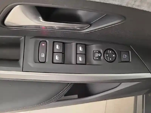 Peugeot 3008 electrique 210 ch 73 kwh — photo 21