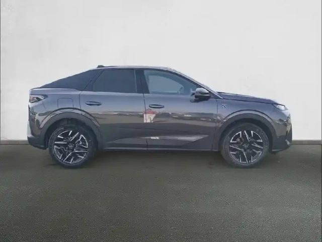 Peugeot 3008 hybrid 145 e-dcs6 — photo 4