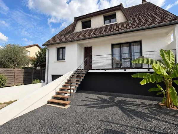 Maison 7 pièces 154 m²