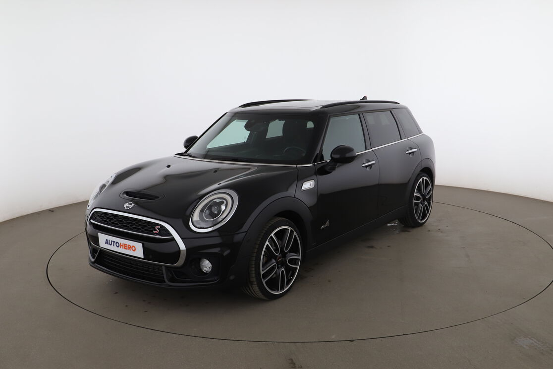 MINI Clubman Cooper SD Finition JCW ALL4 BVA8 — photo 1