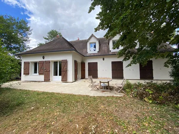 Maison 7 pièces 203 m²