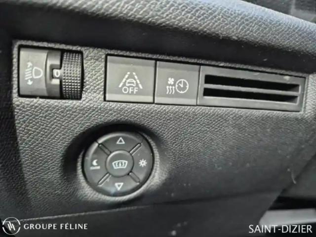 Citroën C4 moteur électrique 136ch (100 kw) shine automatique — photo 14