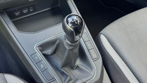 Seat Ibiza 1.0 TSI 95 - Style Business – 2018 – 145842 km – Essence – Boîte Manuelle — photo 28