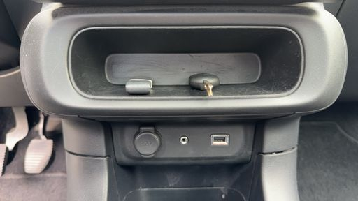 Citroen C3 1.2 PURETECH 82 - Shine – 2017 – 51154 km – Essence – Boîte Manuelle — photo 51