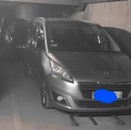 Emplacement parking à lyon7