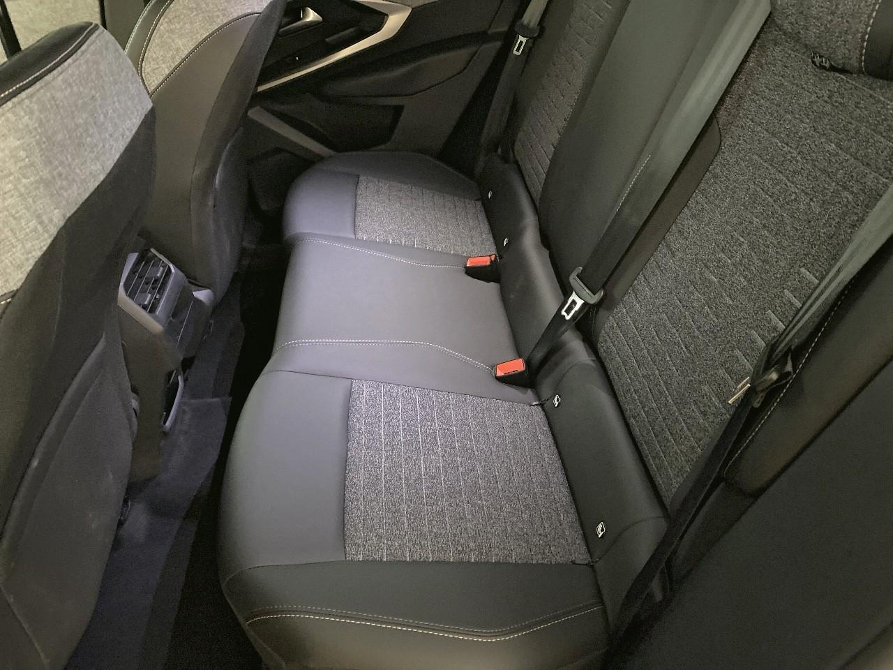 Peugeot 3008 hybrid 145 e-dcs6 allure — photo 10