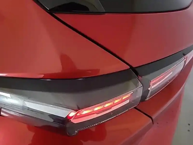 Peugeot 308 puretech 130ch s&amp;s eat8 — photo 17