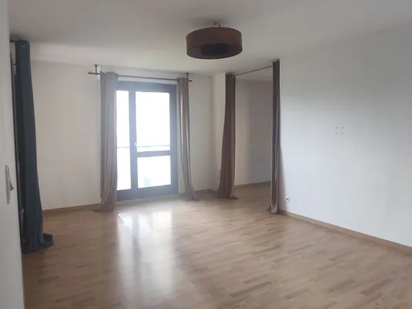 Appartement non meublé 74m2