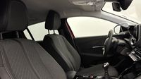 Peugeot 208 1.2 PureTech 100ch S&S Allure — photo 15