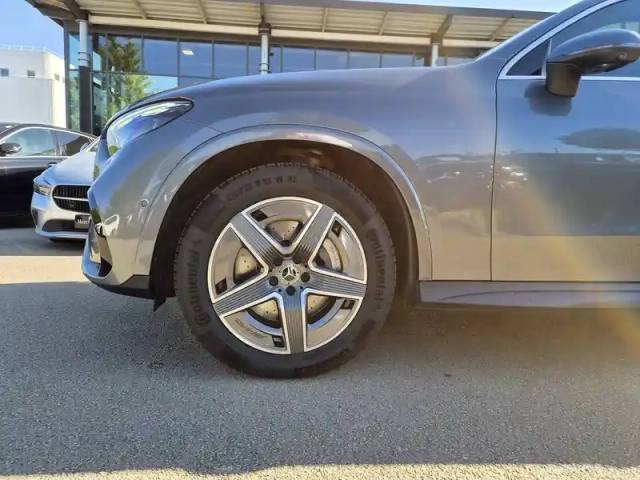 Mercedes Glc 300 de 9g-tronic 4matic — photo 4