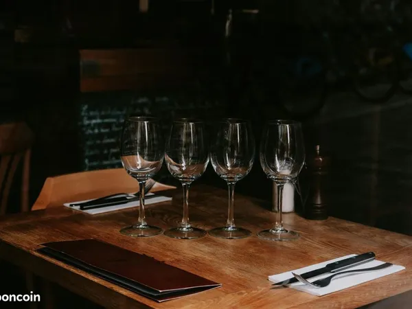 Restaurant 220 m² PARIS
