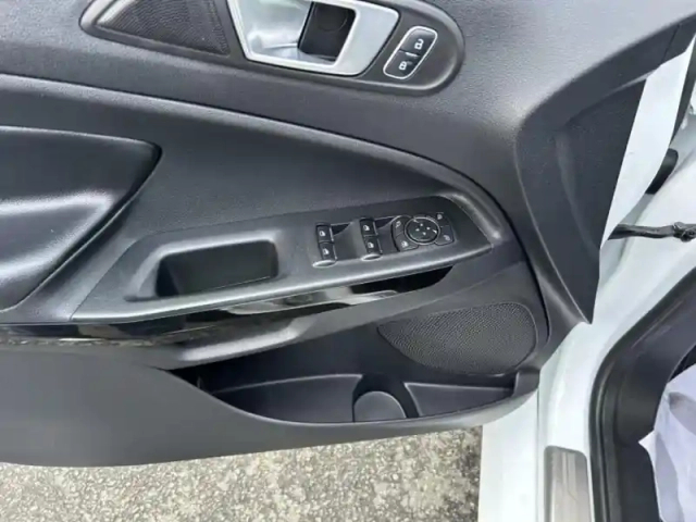 Ford Ecosport 1.0 ecoboost 125ch st-line euro6.2 — photo 11