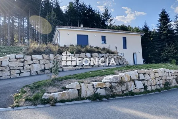 Maison 4 pièces 172 m²
