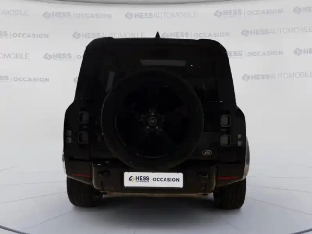 Land Rover Defender 110 2.0 p400e x-dynamic x — photo 7