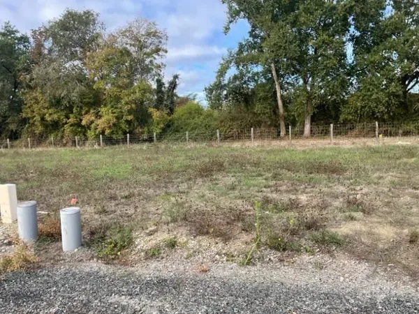 Terrain 355 m²