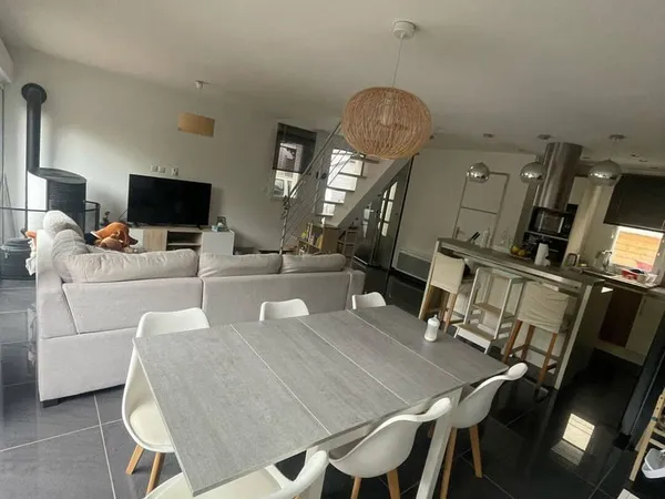 Maison 4 pièces 74 m²
