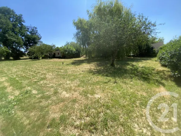 Terrain 1157 m²